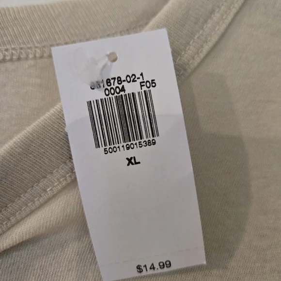 NWT Old Navy Beige Graphic T-Shirt with Desert Scene Ladies XL - Picture 5 of 6